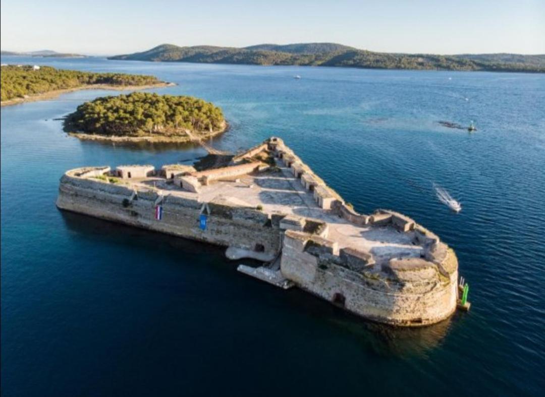Apartments Grubisic - Sibenik - Parking Included Екстер'єр фото
