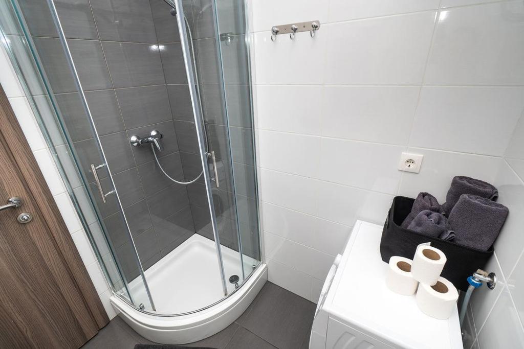 Apartments Grubisic - Sibenik - Parking Included Екстер'єр фото