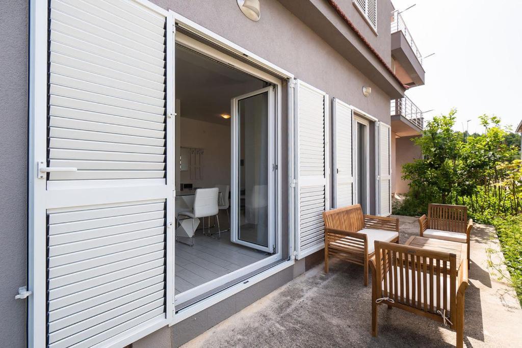 Apartments Grubisic - Sibenik - Parking Included Екстер'єр фото
