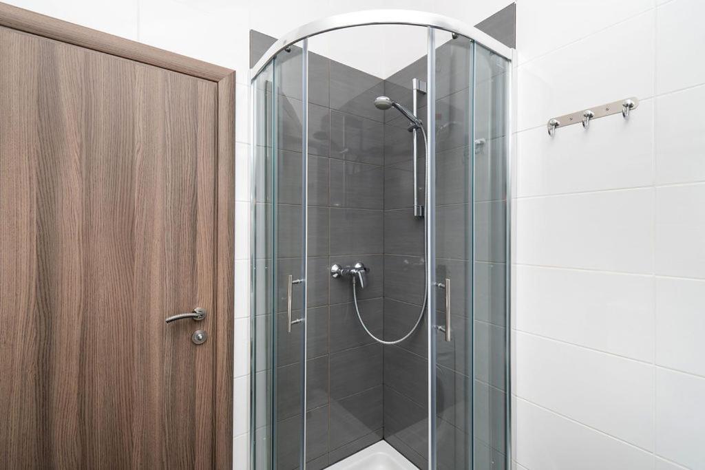 Apartments Grubisic - Sibenik - Parking Included Номер фото